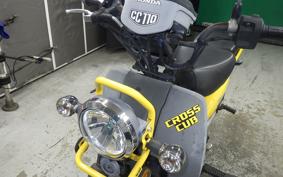 HONDA CROSS CUB 110 2000 JA10