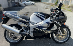 SUZUKI GSX-R750 2001 BD111