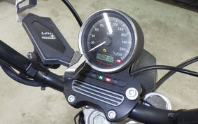 HARLEY XL883RI 2009