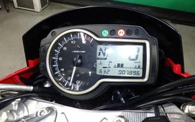 SUZUKI GSR750 2025