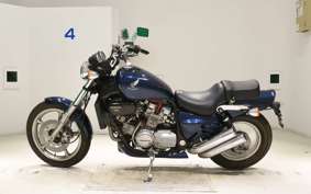 HONDA V45 MAGNA 1987 RC28