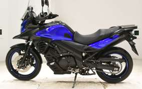 SUZUKI Vｽﾄﾛｰﾑ650A 2013 VP56A