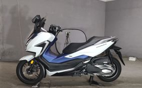HONDA FORZA MF15