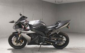 YAMAHA YZF-R1 2004 RN12
