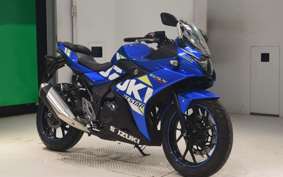 SUZUKI GSX250R 2025