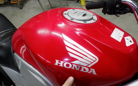 HONDA VTR 250 Gen. 2 2026 MC33