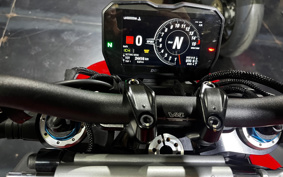 DUCATI STREET FIGHTER V4S 2022 1F00