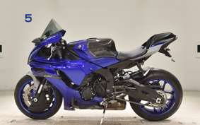 YAMAHA YZF-R1 2021 RN65J