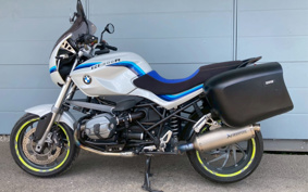 BMW R1200R 2011 0400