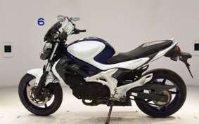 SUZUKI ｸﾞﾗﾃﾞｨｳｽ400 2009 VK58A