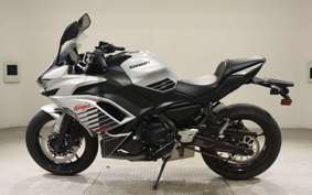 KAWASAKI NINJA 650 A 2025 ER650S