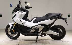 HONDA X-ADV 750 2026 RH21