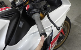 YAMAHA YZF-R1 2023 RN65J