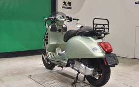 VESPA VESPA セイジョルニ300 2018