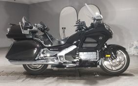 HONDA GL 1800 GOLD WING 2013 SC68