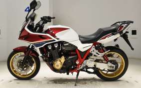 HONDA CB1300SB SUPER BOLDOR 2018 SC54
