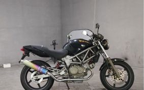 HONDA VTR 250 MC33