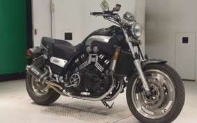 YAMAHA VMAX 2001