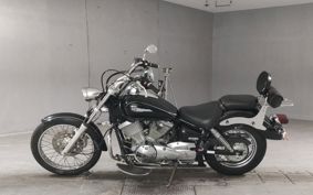 YAMAHA DRAGSTAR 250 VG02J