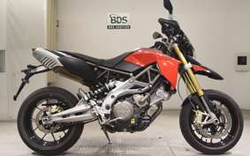 APRILIA DORSODURO 750 2010