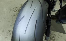 SUZUKI GSR750 2012