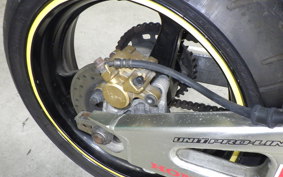 HONDA CBR600RR 2003 PC37