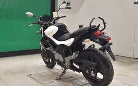 SUZUKI ｸﾞﾗﾃﾞｨｳｽ650A 2012