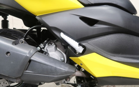 YAMAHA X-MAX SG42J