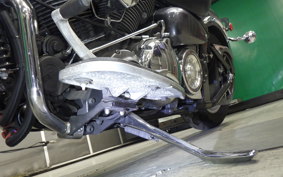 YAMAHA XV1700 ROADSTAR MIDNIGHT 2010