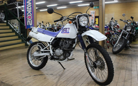 SUZUKI DJEBEL 125 SF44A