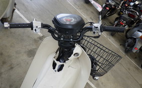 HONDA C110 SUPER CUB JA42