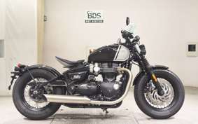 TRIUMPH BONNEVILLE BOBBER 2025