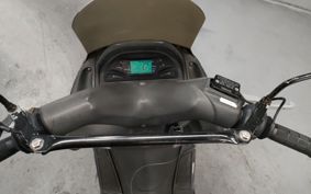 YAMAHA MAJESTY 125 SE27