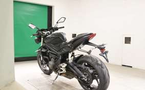 TRIUMPH STREET TRIPLE S 2018