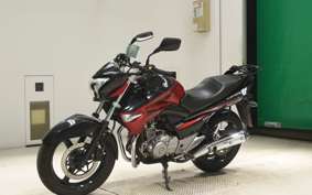 SUZUKI GSR250
