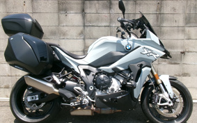 BMW S1000XR 2022 0E41