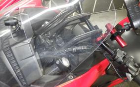 HONDA NM4 VULTUS -02 2015 RC82