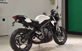 TRIUMPH STREET TRIPLE S 2021