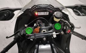 KAWASAKI ZX 10 NINJA R ZXT00J