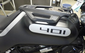 HUSQVARNA SVARTPILEN 401 2021