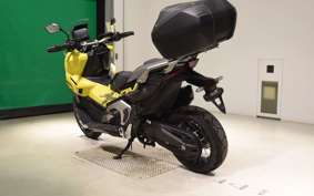 HONDA X-ADV 750 2025 RH21