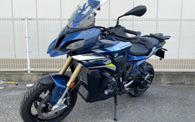 BMW S1000XR 2024 0P11