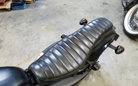 HARLEY XL883N 2011 LE2