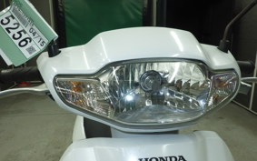 HONDA TACT-4ﾍﾞｰｼｯｸ AF79