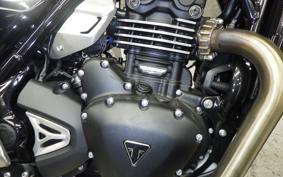 TRIUMPH SPEED400 2025