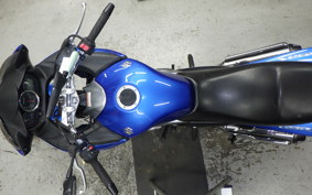 SUZUKI GSR250S