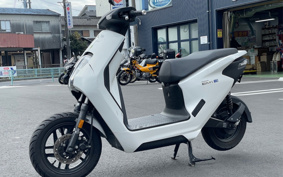 HONDA EM1 e: EF16