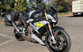 BMW S1000R 2022 0E51