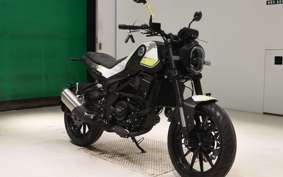 BENELLI レオンチーノ250