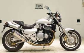 HONDA X4 1998 SC38